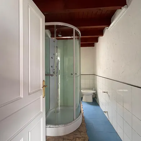 Gulpiyuri Llanes Hostel