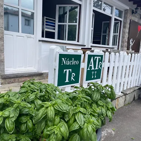 Gulpiyuri Llanes بيت شباب *